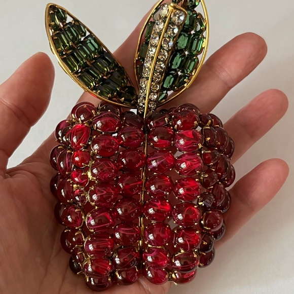 IRADJ MOINI Vintage Large Apple Fruit Brooch Pin Costume Designer Jewelry - Picture 6 of 10
